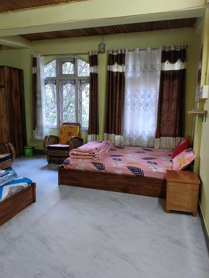 Anna Homestay Dirang Exterior photo