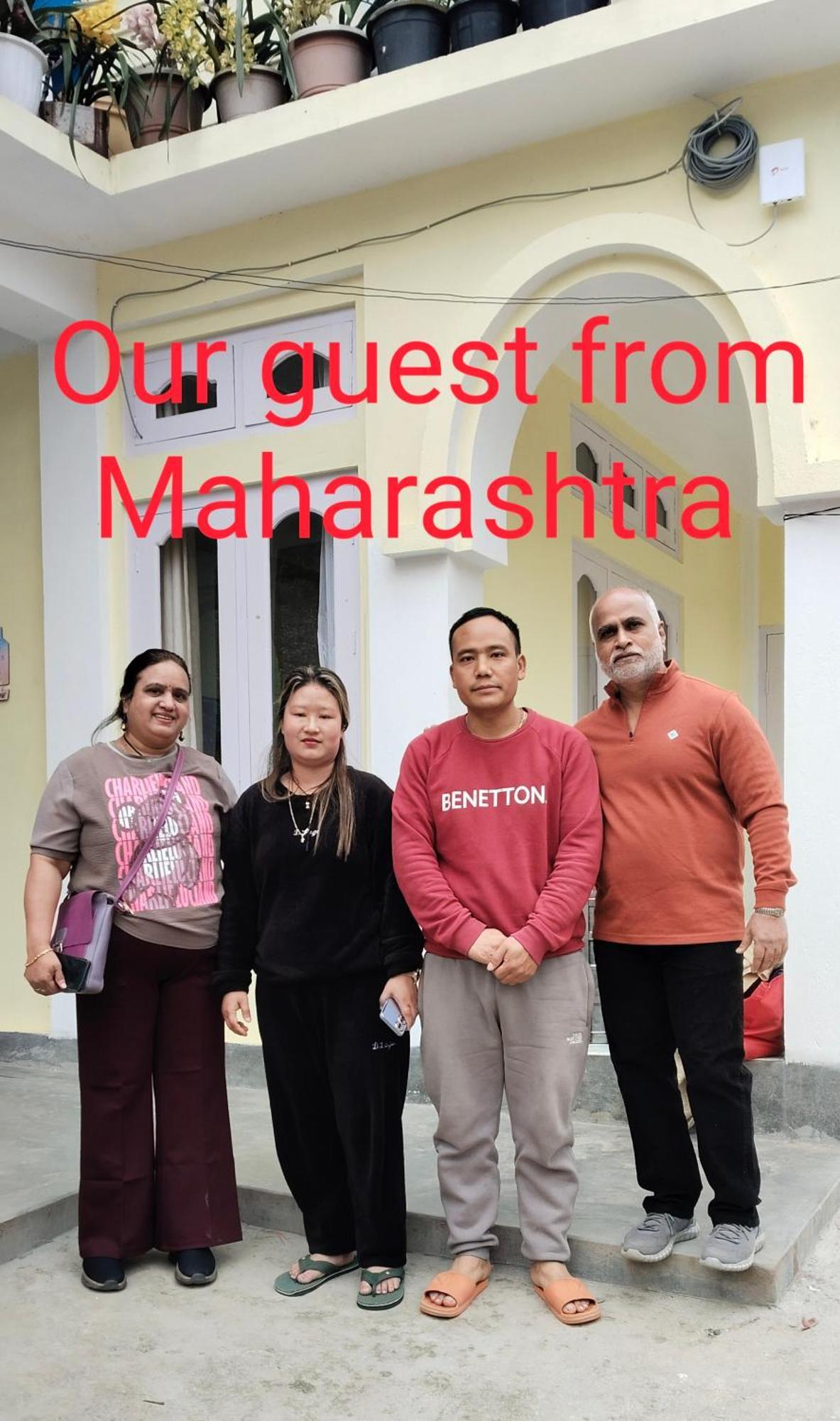 Anna Homestay Dirang Exterior photo